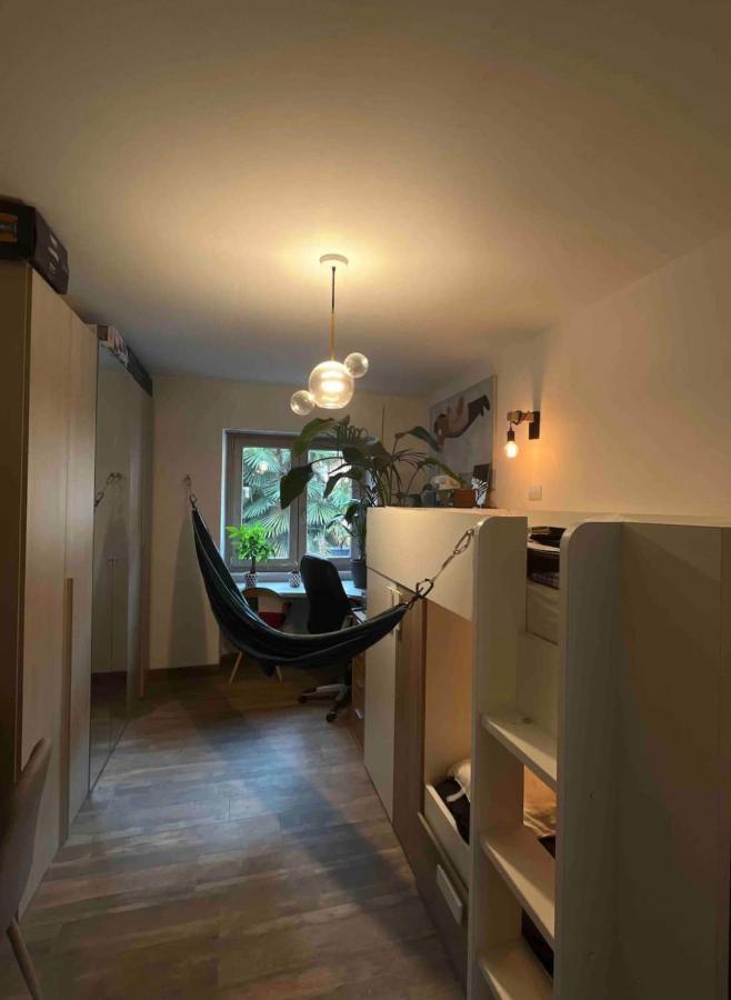 Luce Private Deluxe Apartment Near The Station Tirano Bagian luar foto